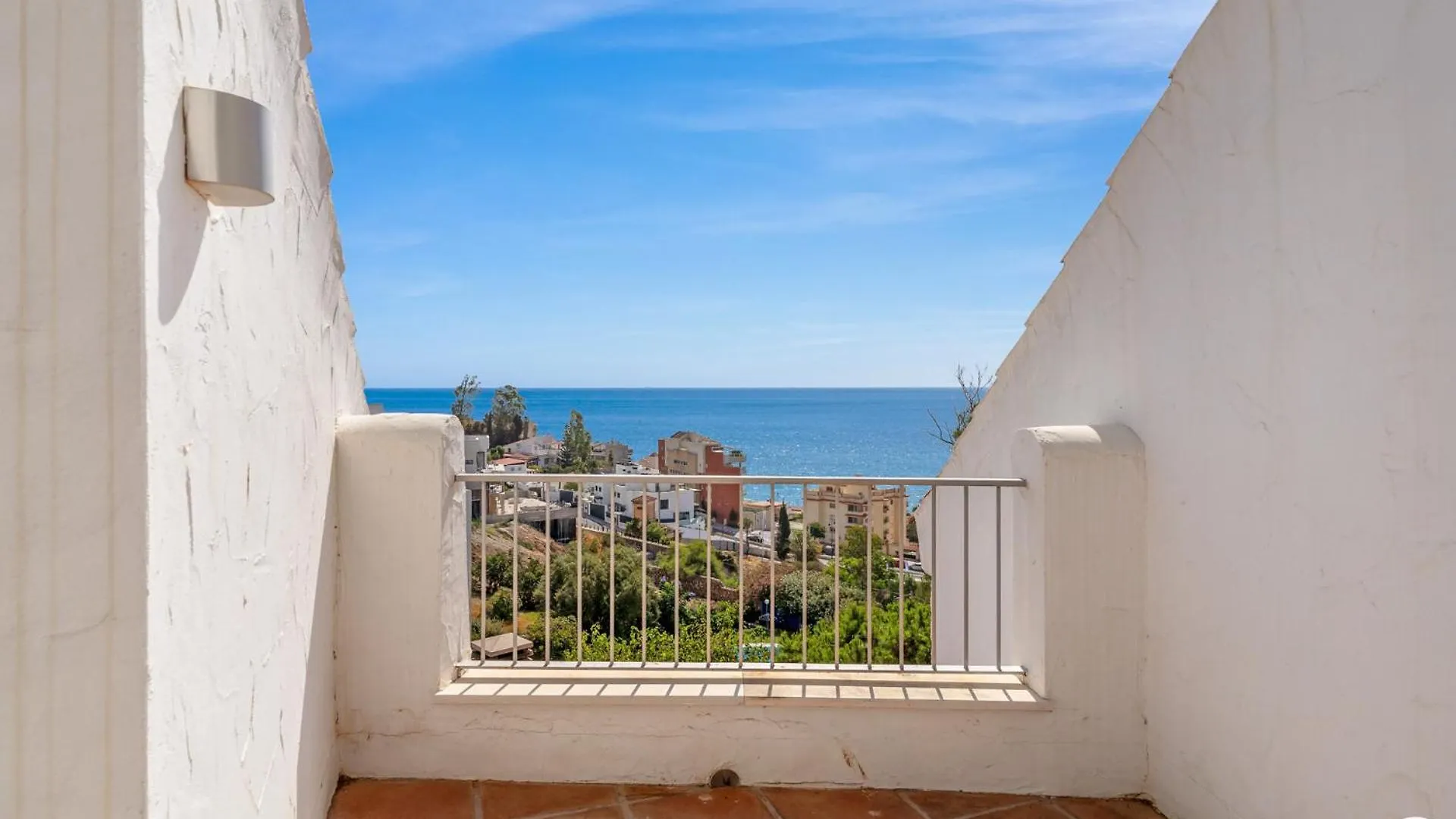 Vivi Homes - La Roca Pool, Terrace, Golf & Sea View Fuengirola 0*,