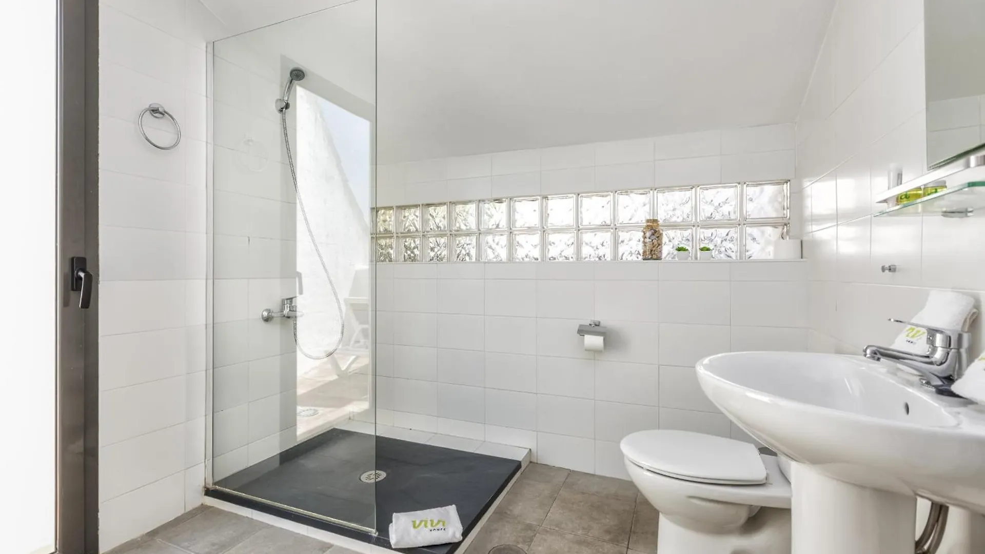 Vivi Homes - La Roca Pool, Terrace, Golf & Sea View Fuengirola