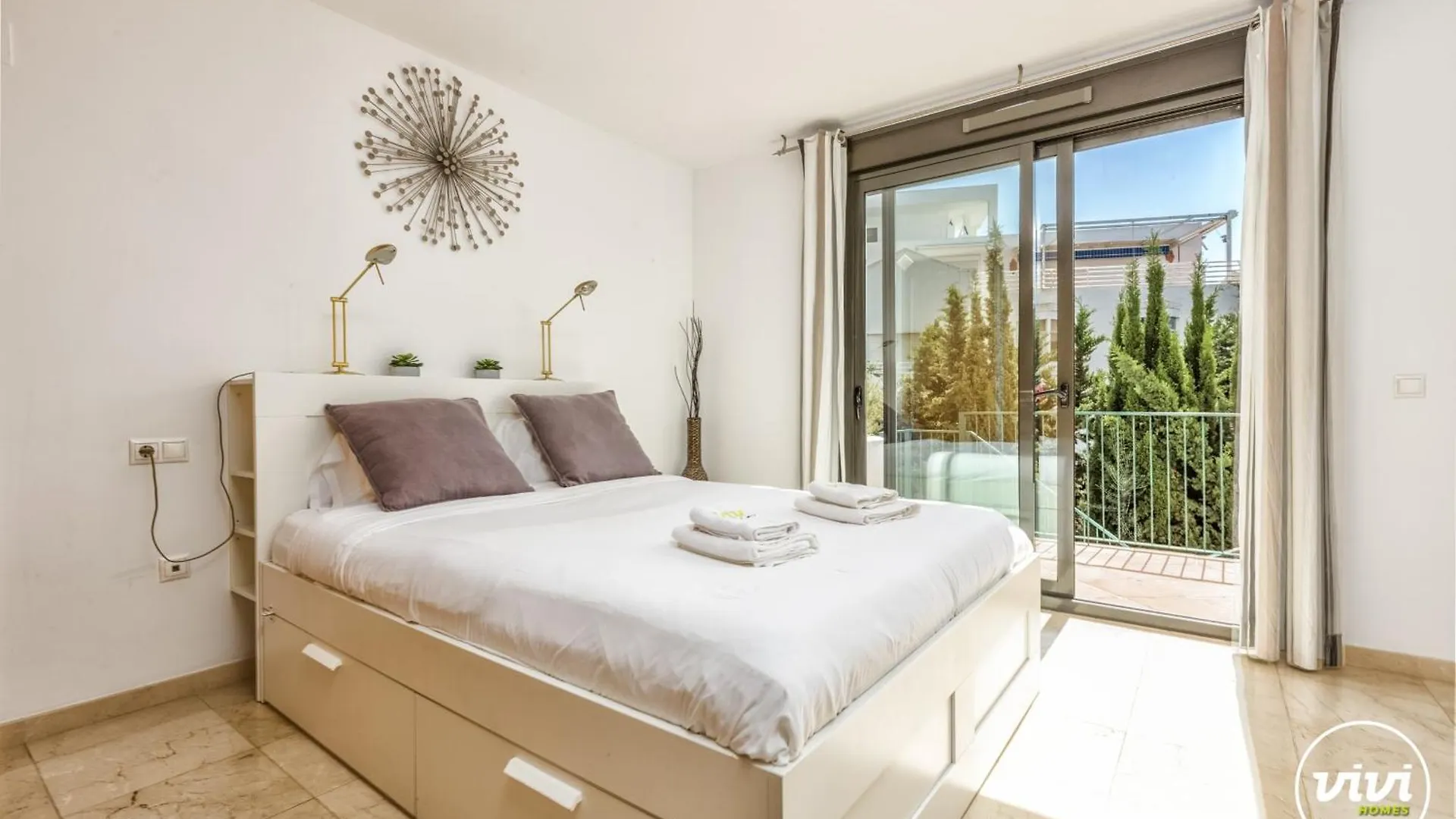 Vivi Homes - La Roca Pool, Terrace, Golf & Sea View Fuengirola Appartement